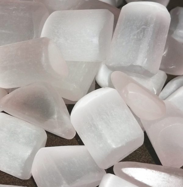 selenite-tumbled-stones-72